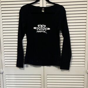 Black Long-Sleeve Graphic Logo Tee by Maui Built